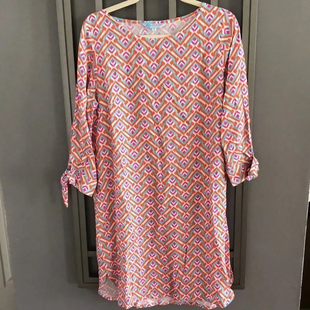 Escapada three-quarter sleeve shift dress M